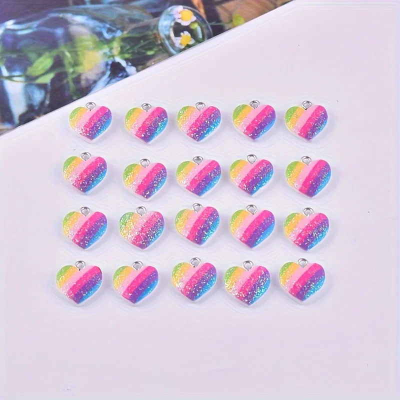10 Stück bunte Herz-Harz-Anhän – Resin Art For Sale Bewertung und Preis