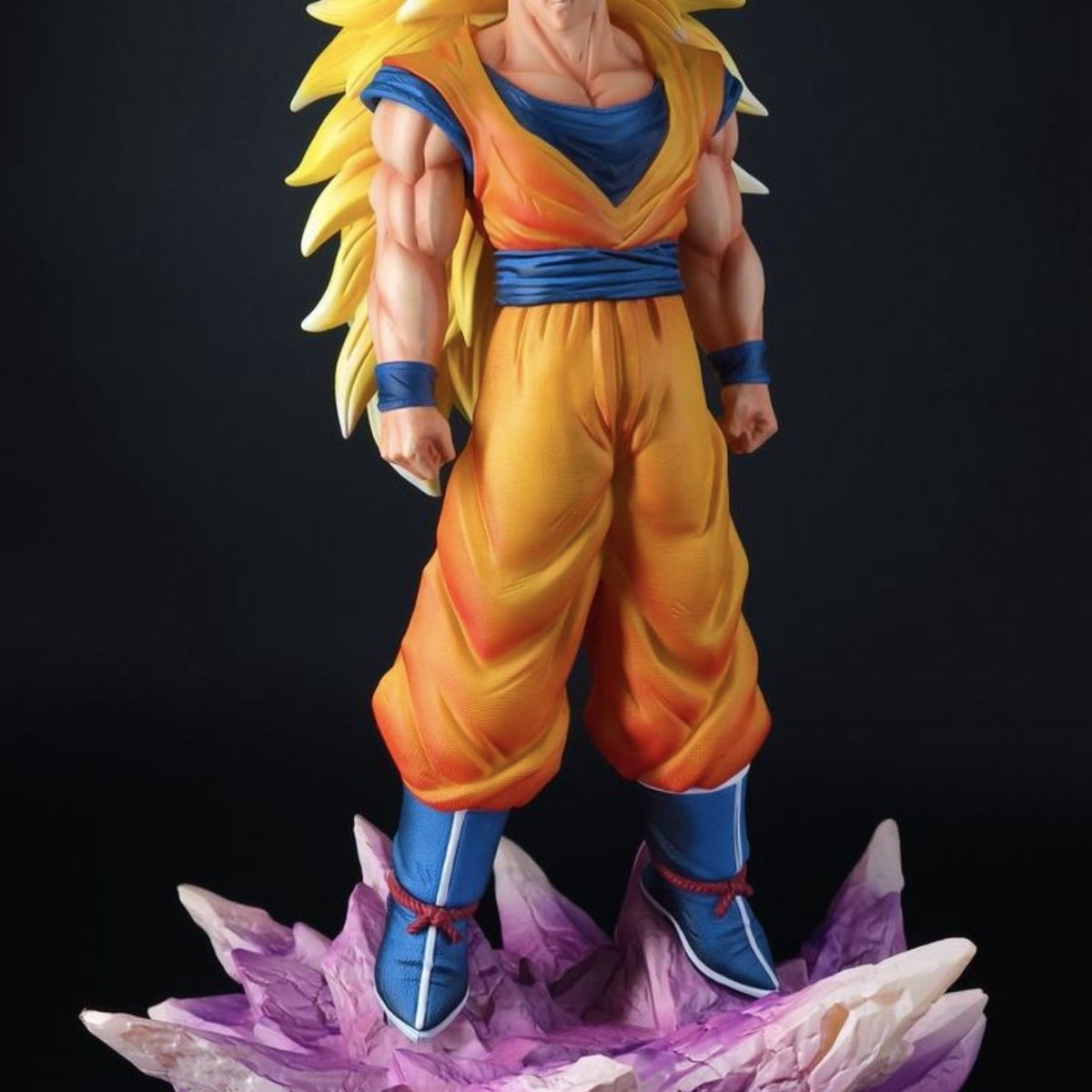 Juann Dragon Ball Z Super Saiy – Resin Art Dragon Ball Z Bewertung und Preis