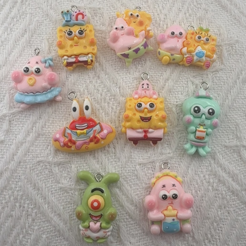 10 Stück Cartoon-Harzanhänger, – Resin Art For Sale Bewertung und Preis